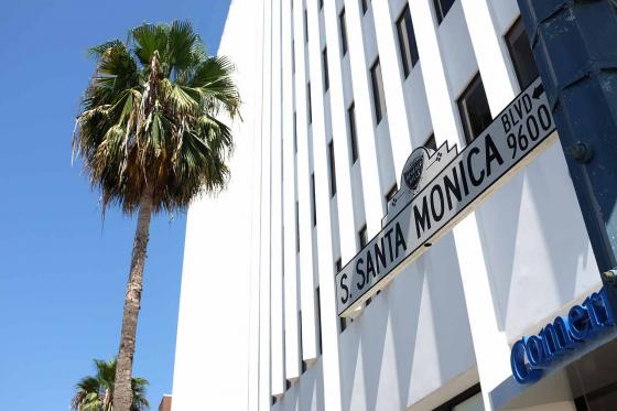 Вывеска Санта-Моника в Америке в Лос-Анджелесе