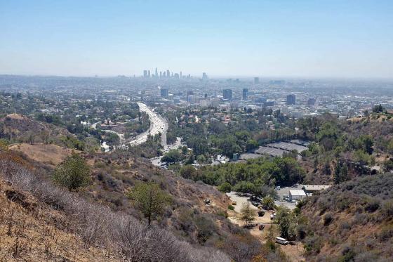 Вид на Лос-Анджелес с высоты птичьего полета